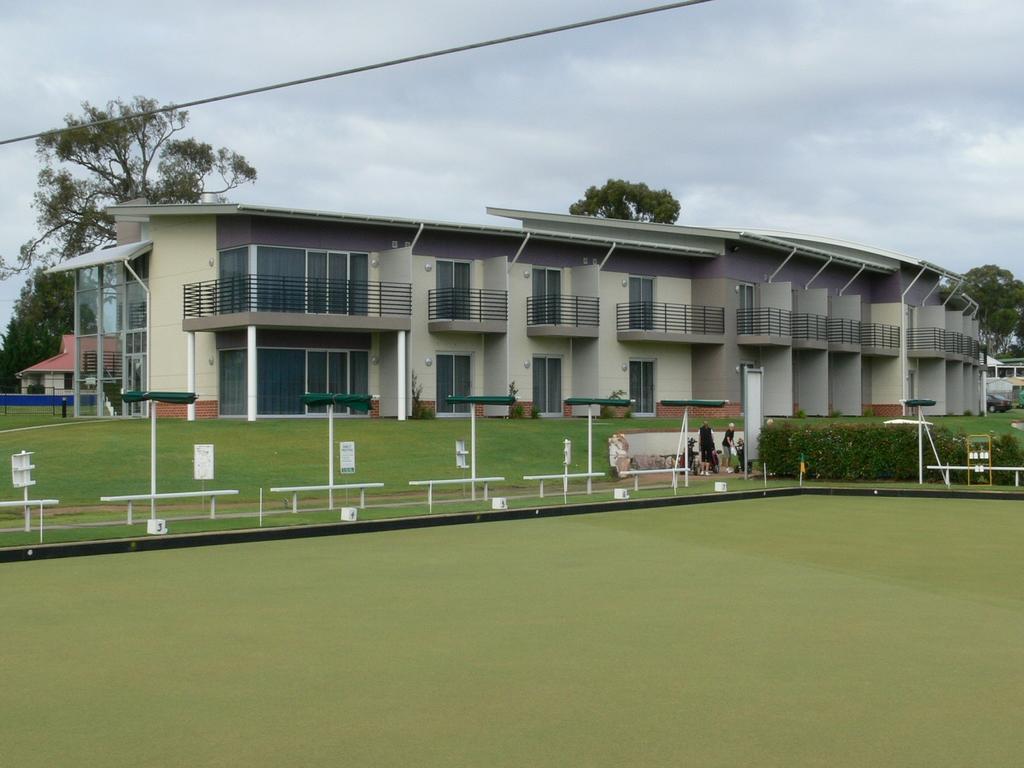 Motel Springs Shoalhaven Nowra Exterior foto